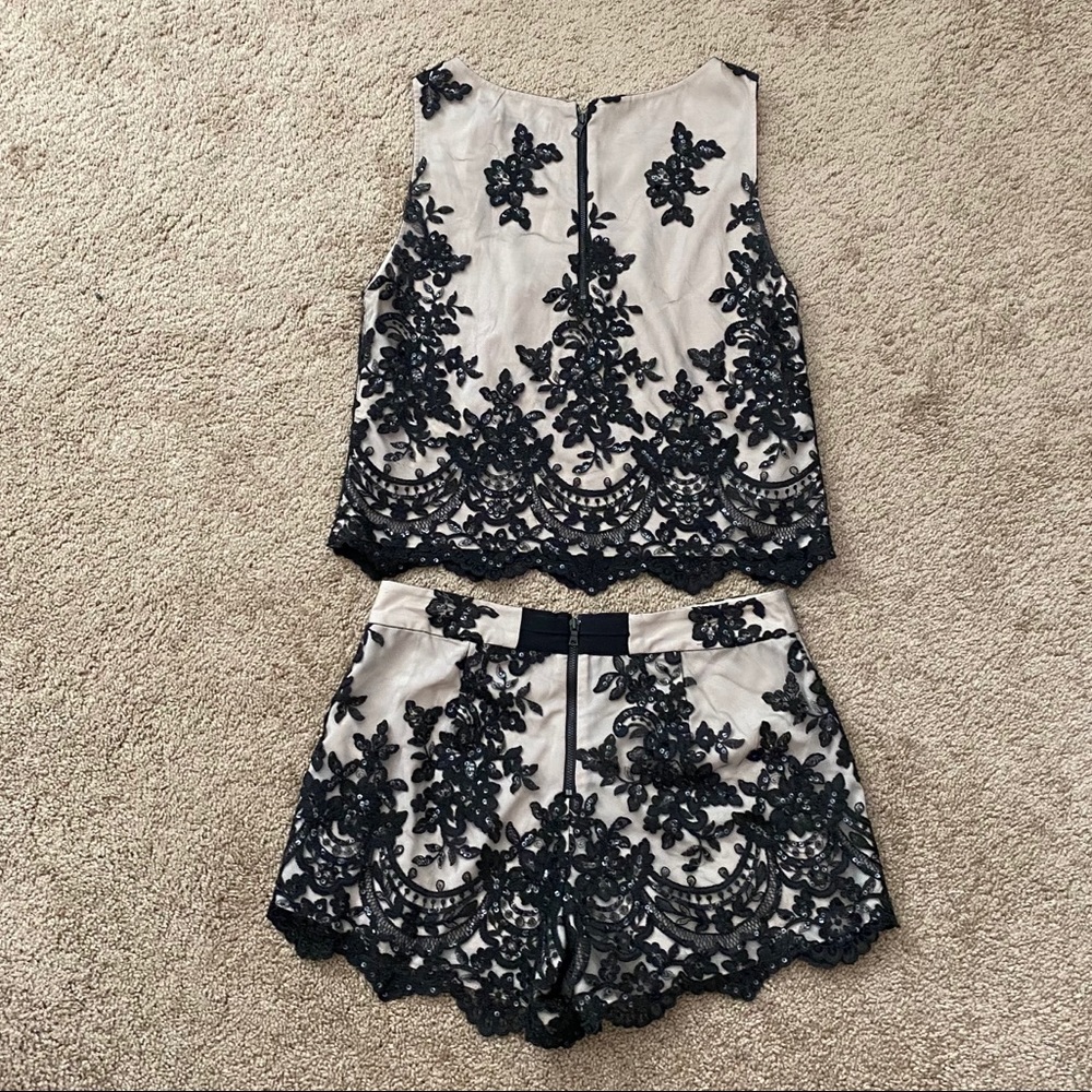 Alice + Olivia Black Lace Overlay Cream Crop Top and Shorts Set - Picture 6 of 11